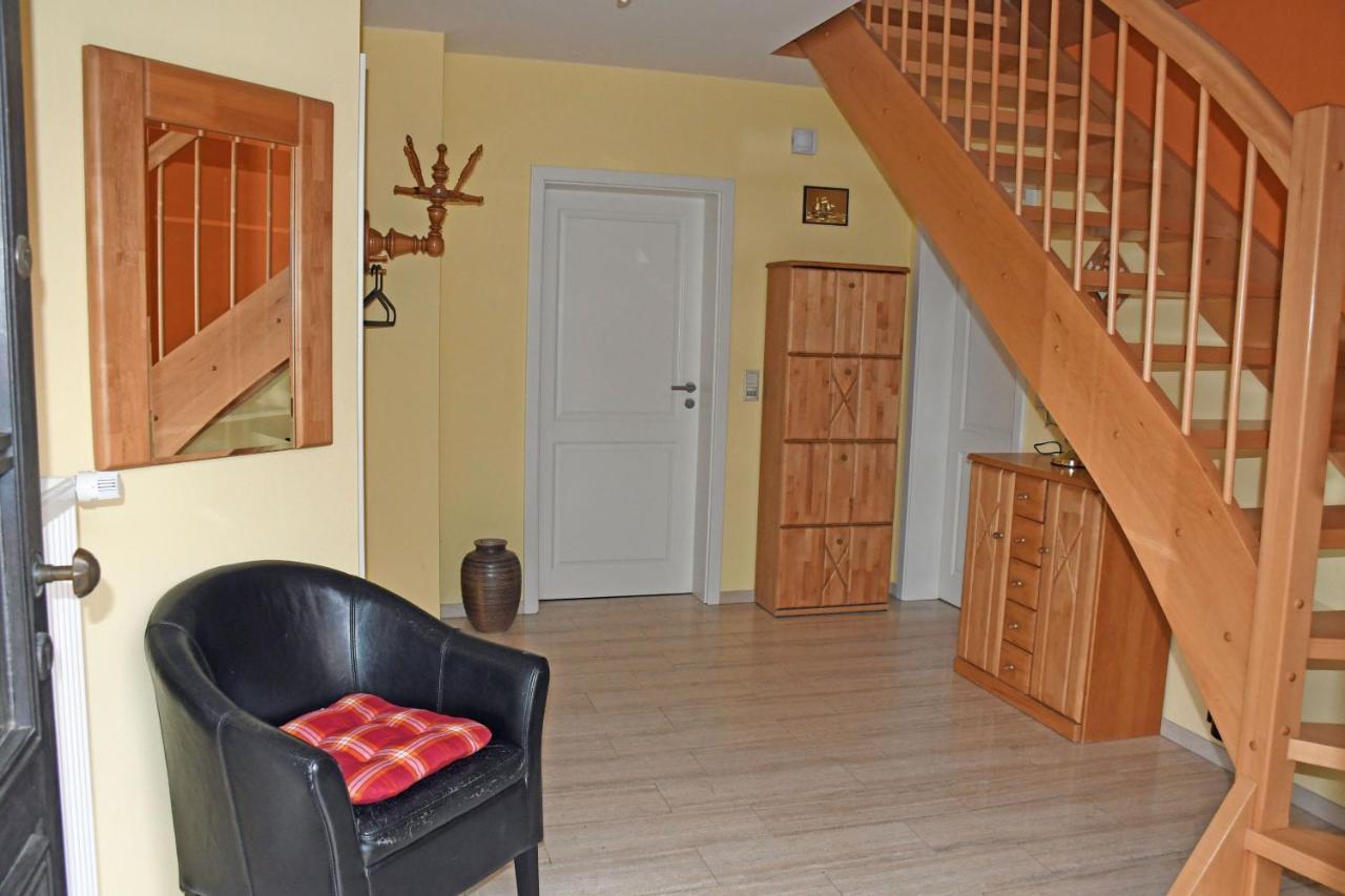 schönes Ferienhaus mit Kamin und Sauna im Ostseebad Sellin Exterior foto